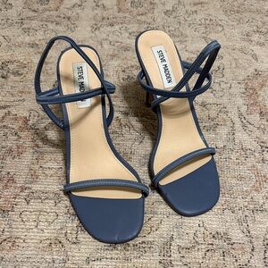 Steve Madden Blue Strappy Heels Size 7.5